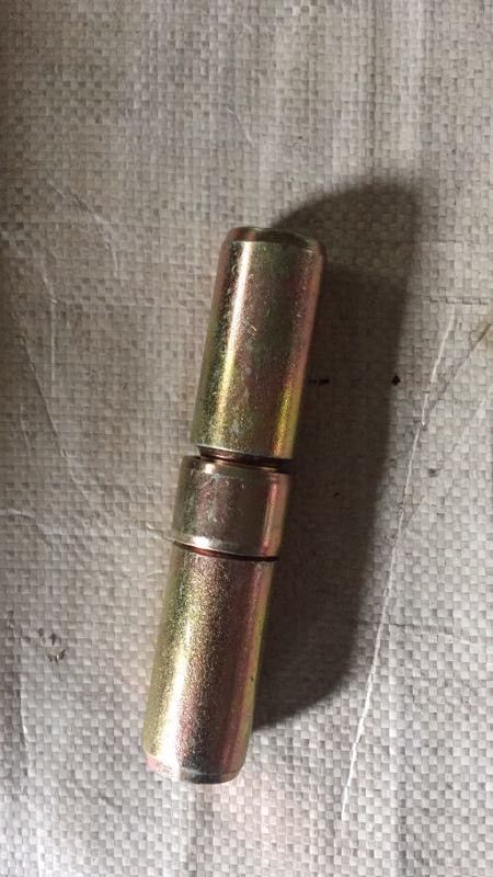 P60 발굴기 버킷 잠금 핀과 마일 스틸 주황 접착 검은 산소 표면