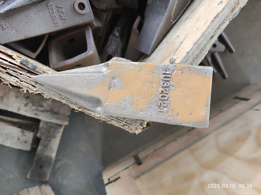 J200을 위한 술래잡기 고양이 J200 작은 굴삭기 쌍둥이 호랑이 이 1U3202 1U3202T 1U3202WT